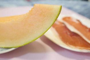 腿破了可以吃蜜瓜吗,适宜还是禁忌？